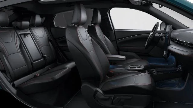 New 2026 Adriatic Blue Metallic Ford Premium image 28