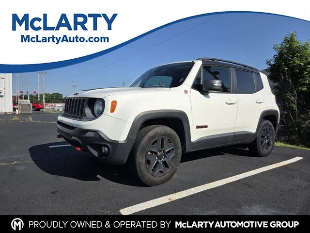 Used 2018 White Jeep Trailhawk image 1