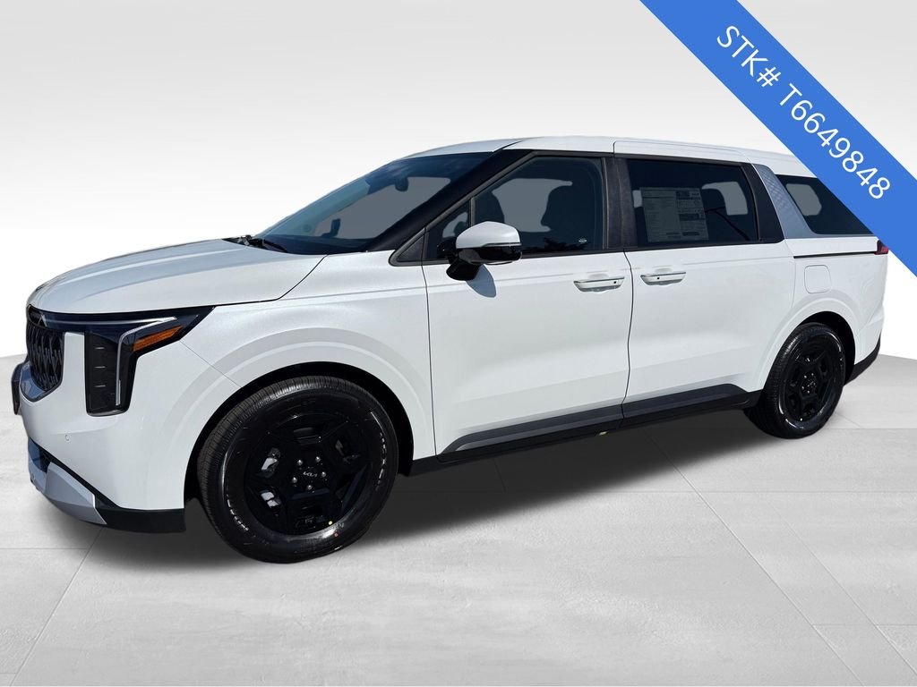 New 2026 Snow White Pearl Kia LXS image 3
