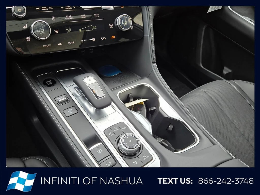 New 2027 MINERAL BLACK INFINITI Luxe AWD image 26