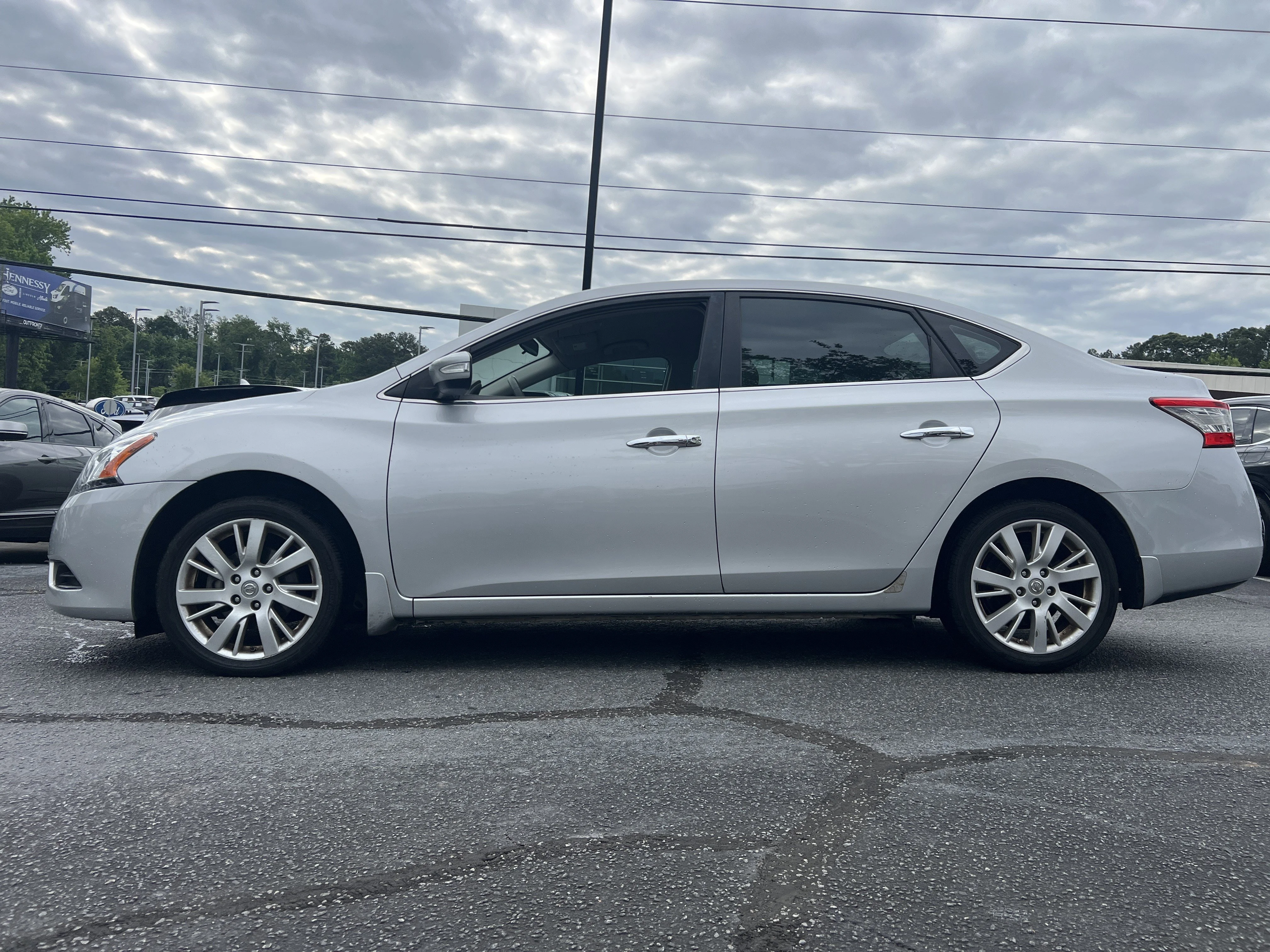 Used 2013 Nissan Sentra SL with VIN 3N1AB7AP3DL646096 for sale in Chamblee, GA