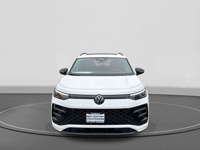 New 2026 White/off-white Volkswagen 2.0T SE R-Line Black image 2