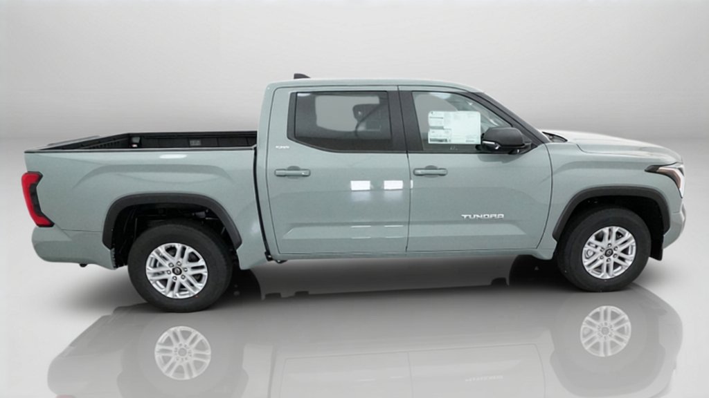 New 2026  Toyota SR5 image 7