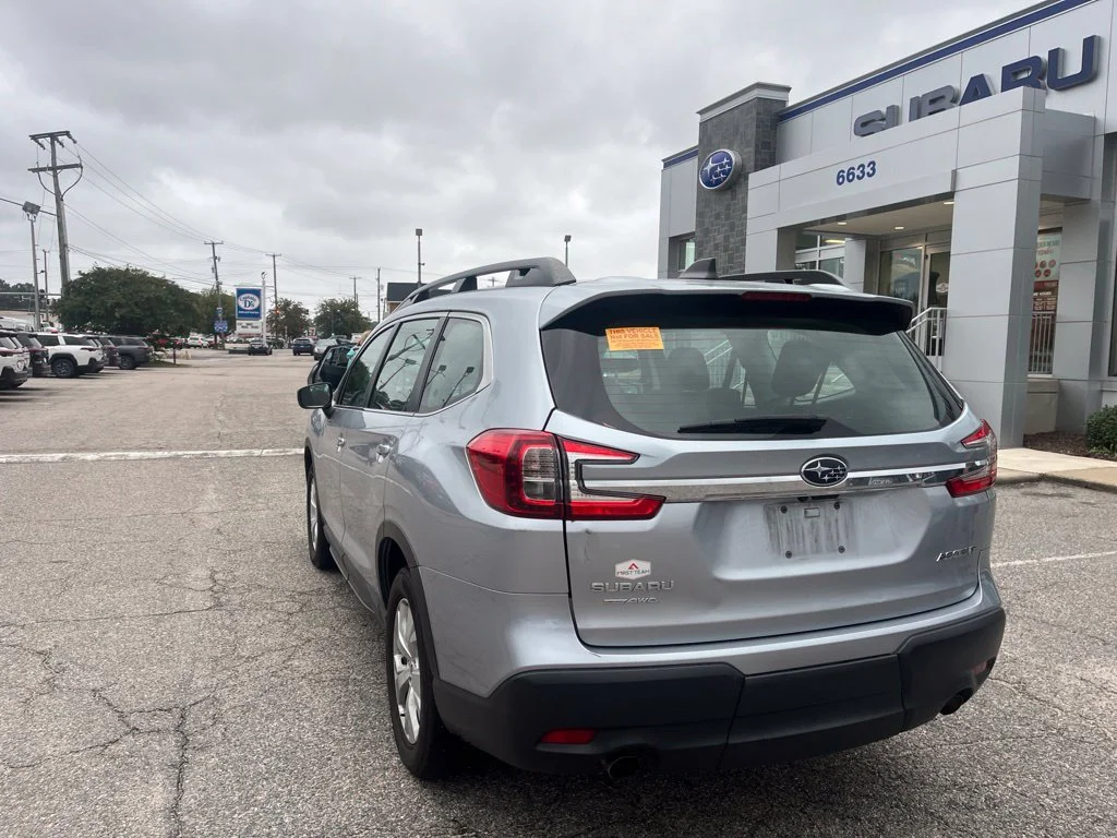 Used 2023 Silver Subaru Base image 6