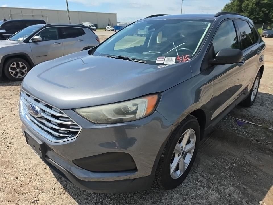 Used 2022 Gray Ford SE image 5