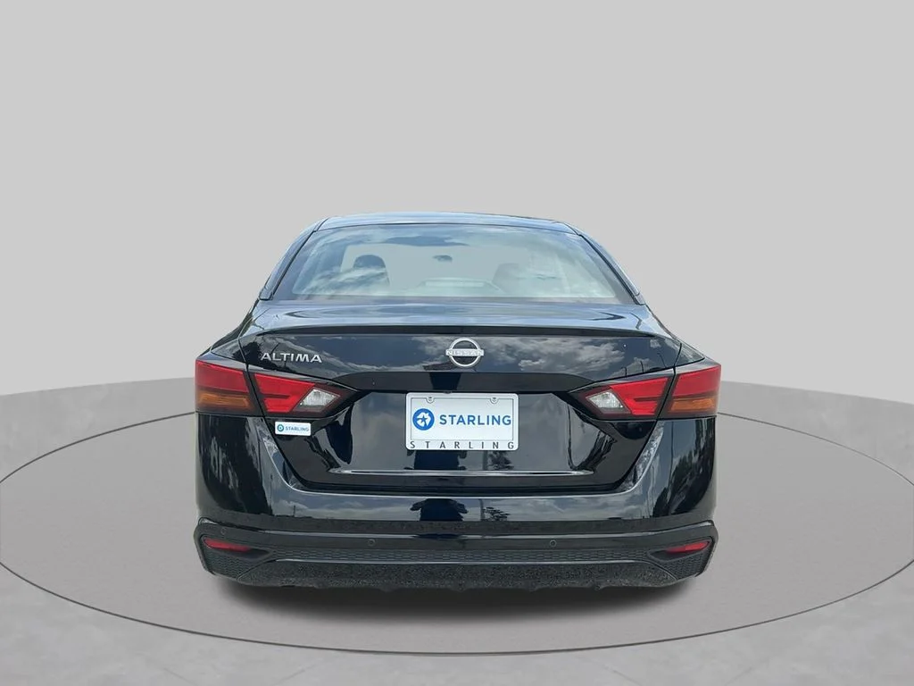 Used 2024 Black Nissan 2.5 S image 9