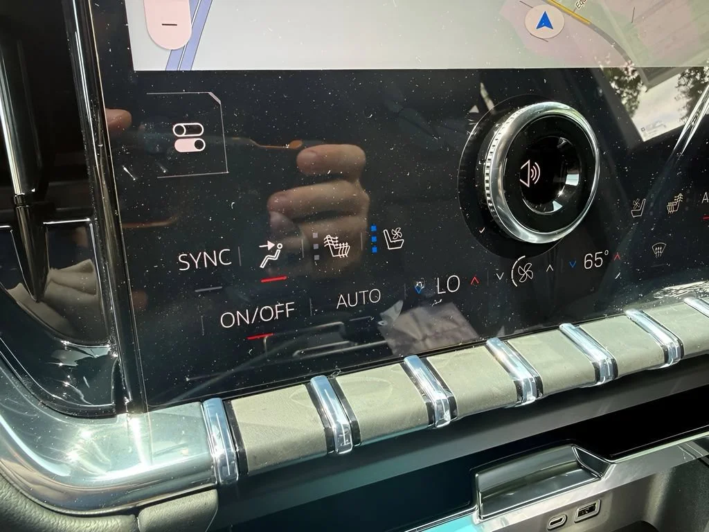 New 2026 Glacier White Tricoat GMC Denali image 25