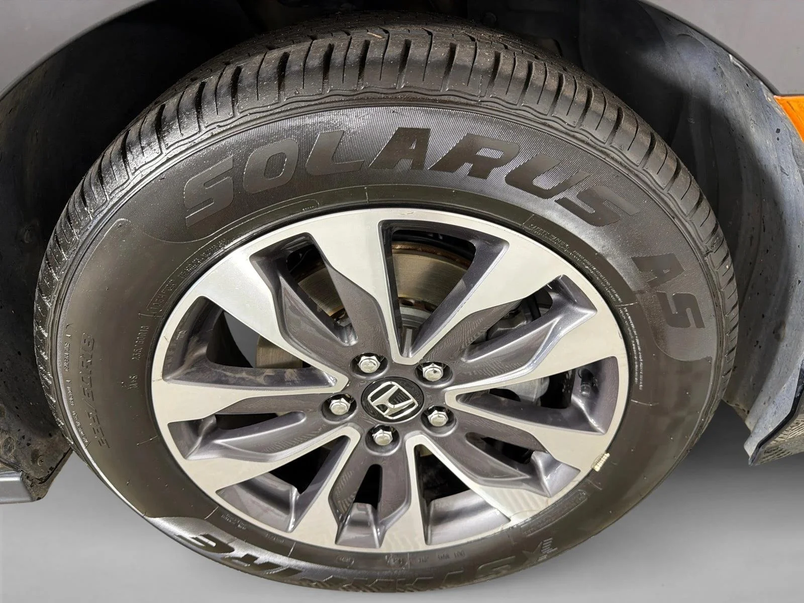 Used 2023 Black Honda EX-L image 13