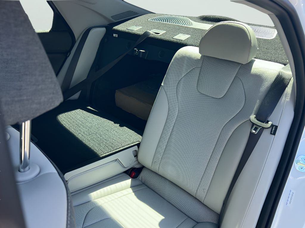 New 2026 Serenity White Hyundai Limited image 60