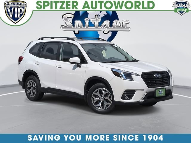 2024 Subaru Forester Premium's photo