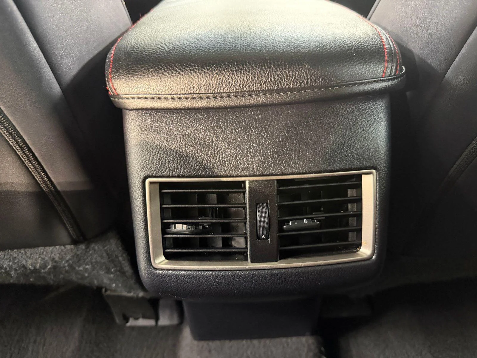 Used 2015 Atomic Silver Lexus F Sport image 45