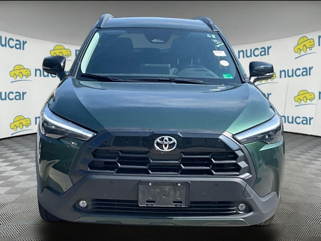 Used 2026 Green Toyota XLE image 2