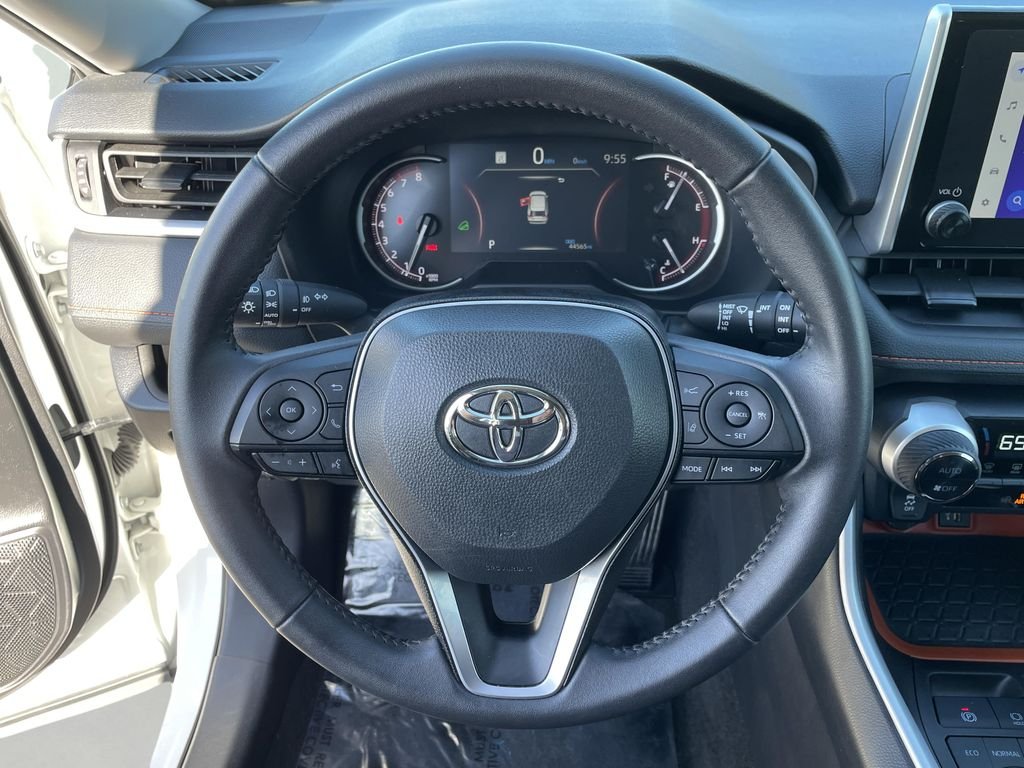 Used 2024 White Toyota Adventure image 24