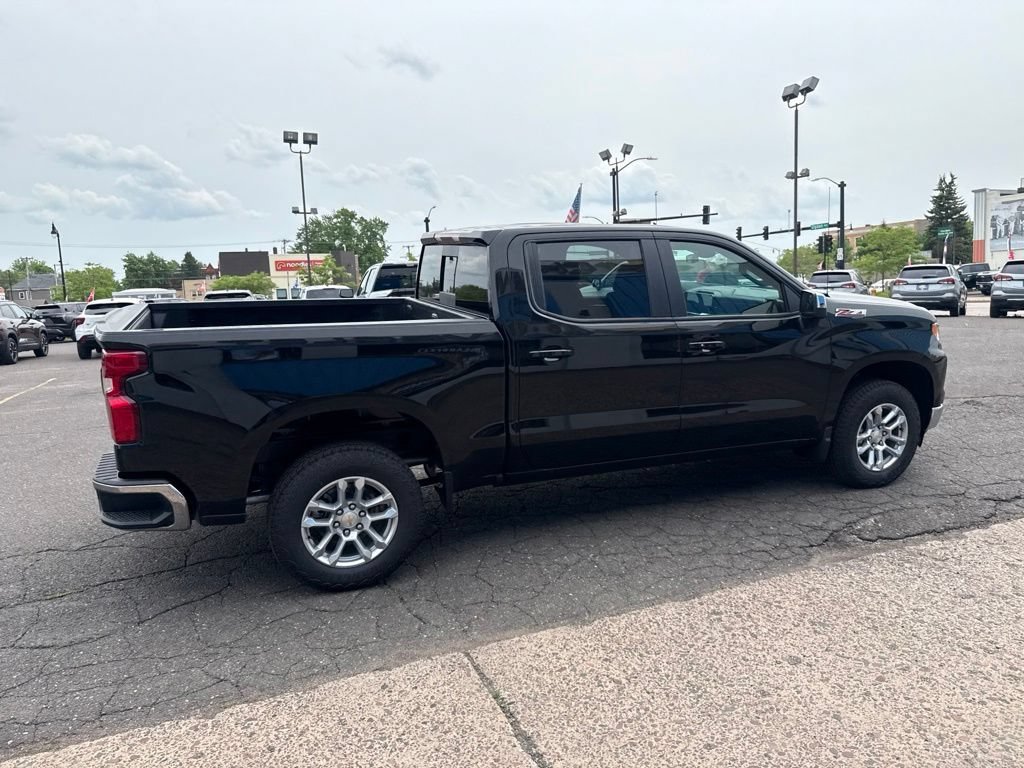 2026 Chevrolet Silverado 1500 LT - Photo 7