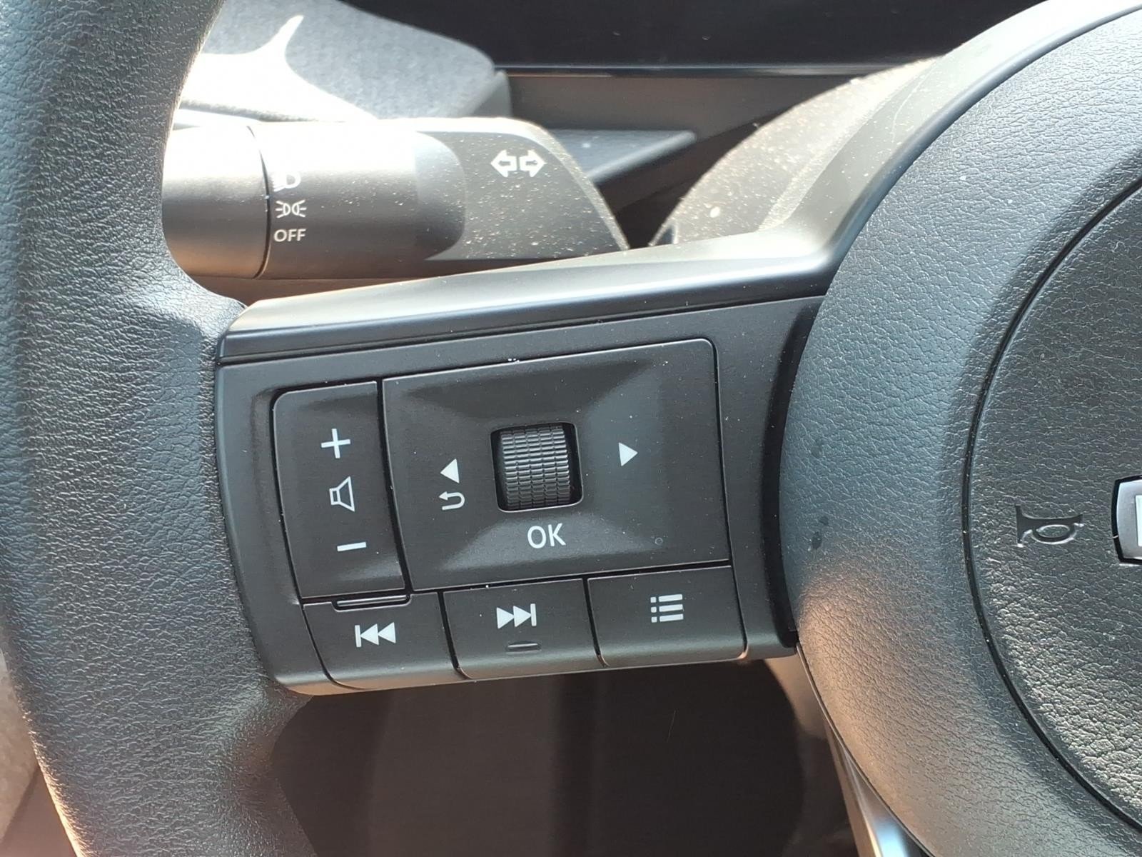 2026 Nissan Kicks SV White at Robbins Nissan