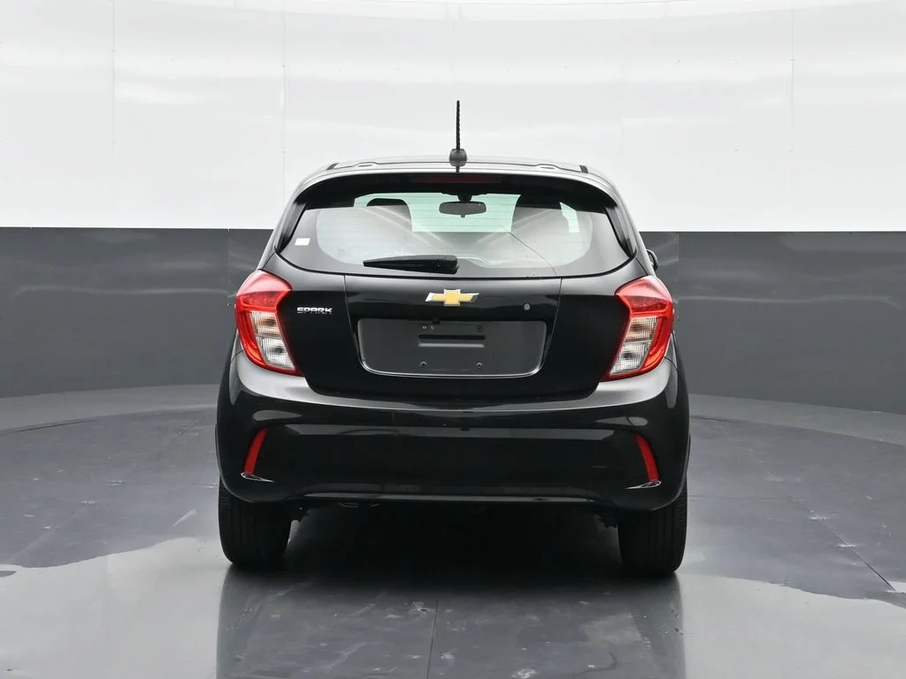 Used 2022 Black Chevrolet LS image 16