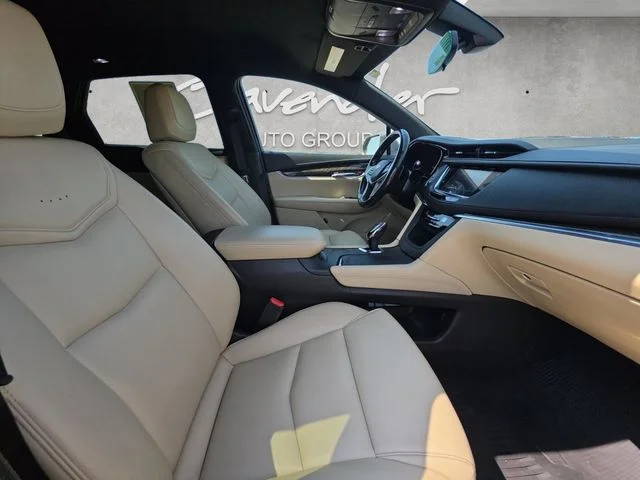 Used 2018 Brown Cadillac Base image 24