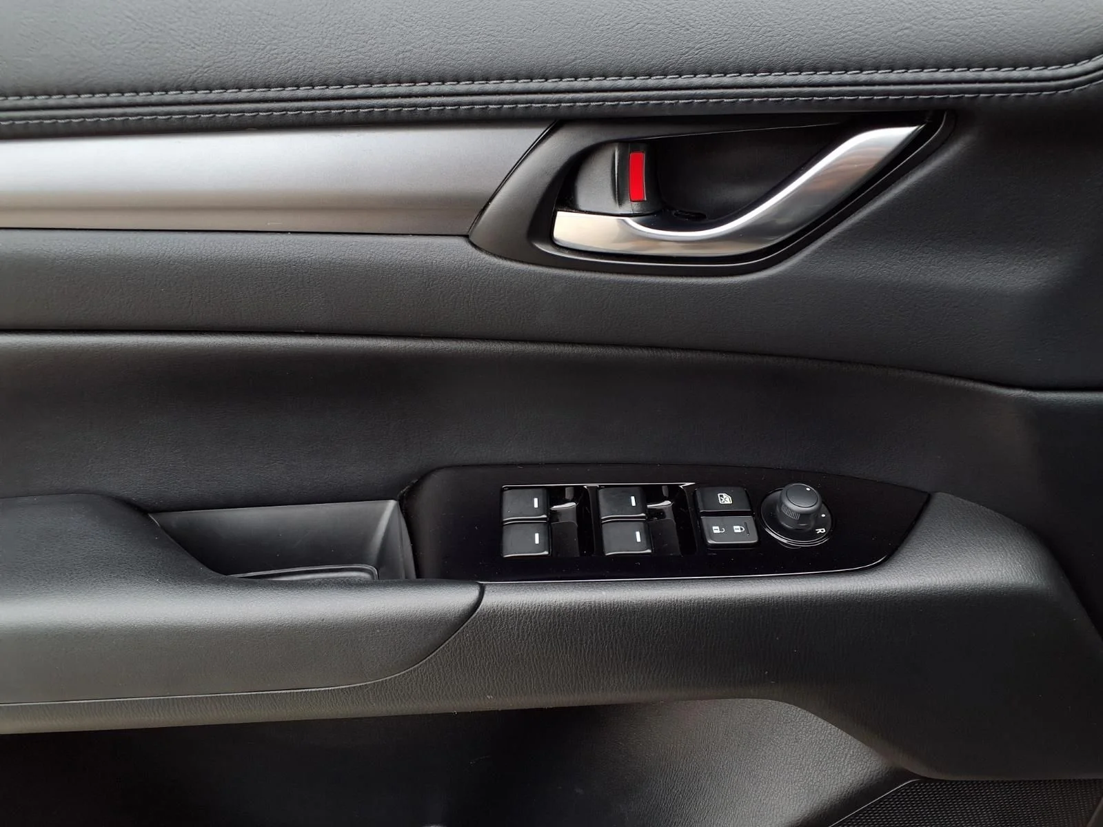 Certified Used 2023 Black Mazda 2.5 S Select Package image 19