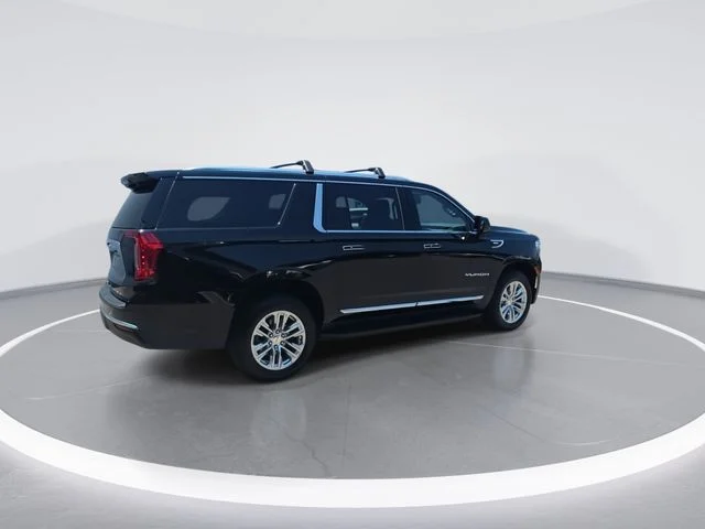 Used 2021 Black GMC SLT image 8