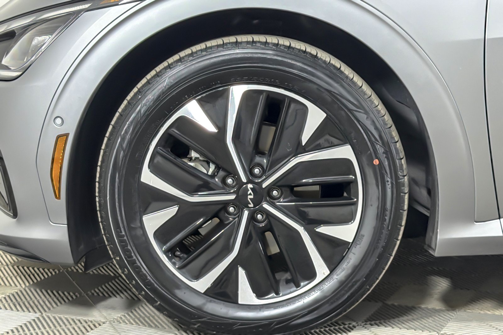 Used 2024 Steel Matte Gray Kia GT-Line RWD image 25