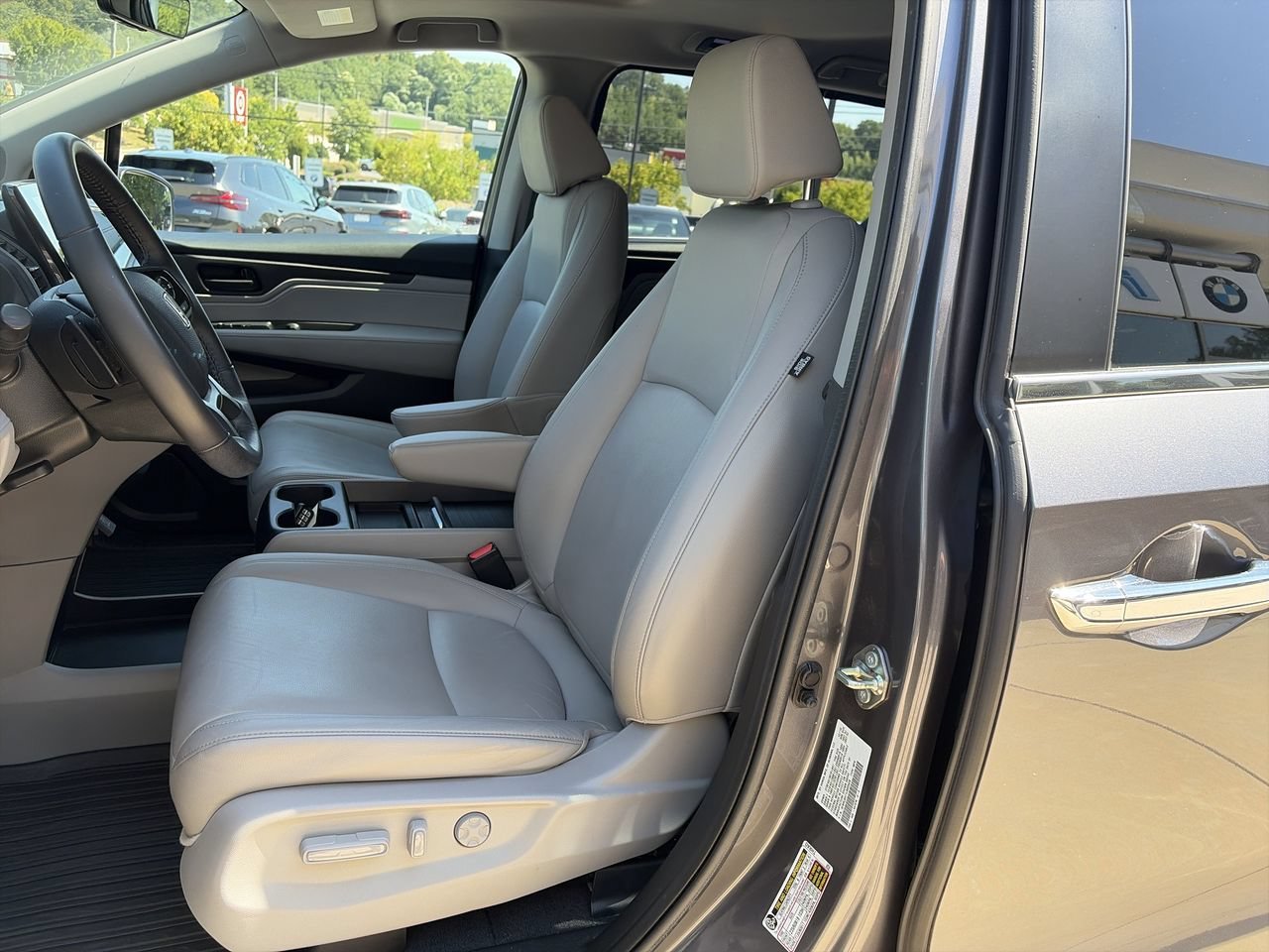 Used 2020 Modern Steel Metallic Honda EX-L image 14
