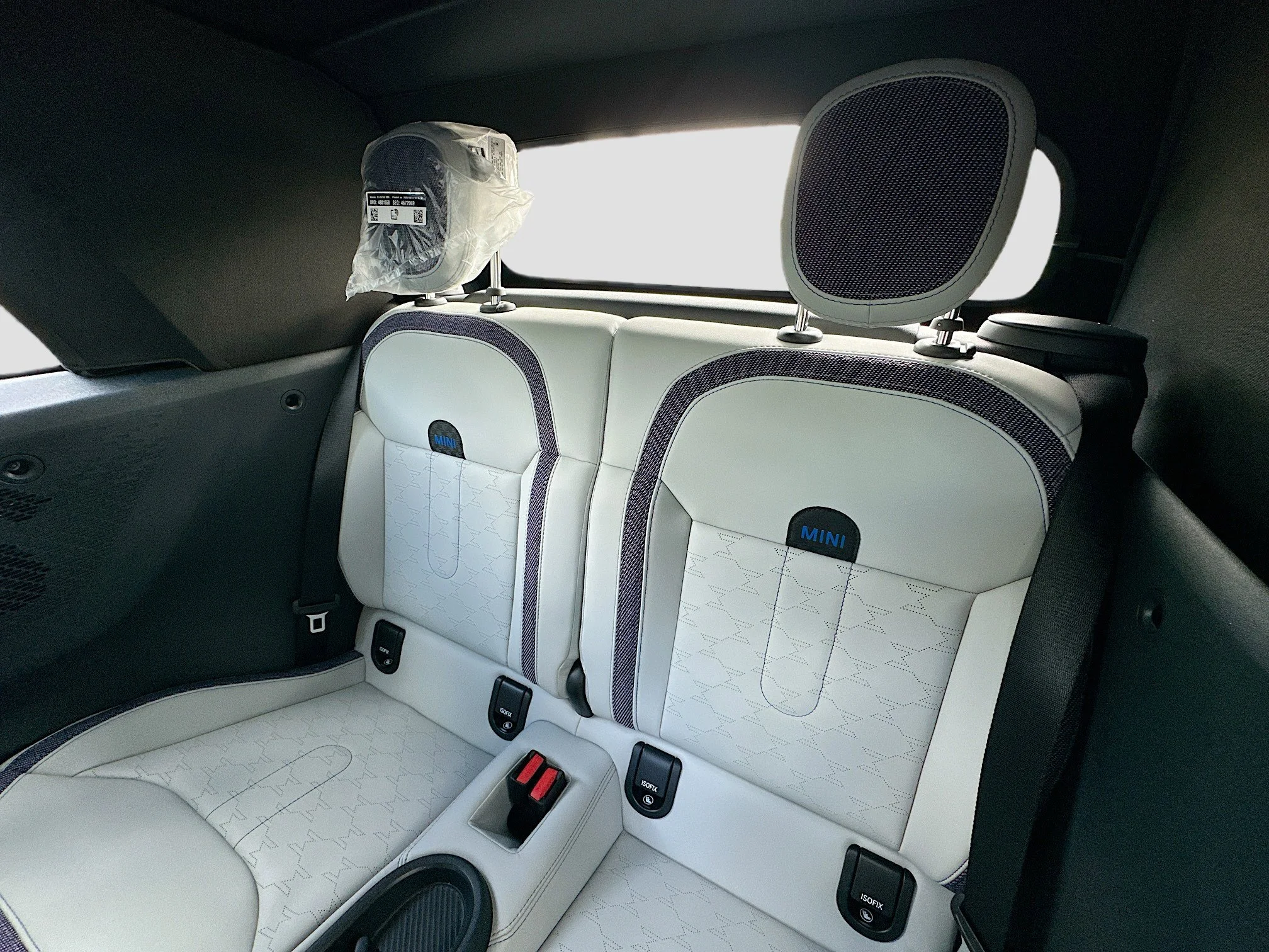 2026 MINI Convertible Base - Photo 18