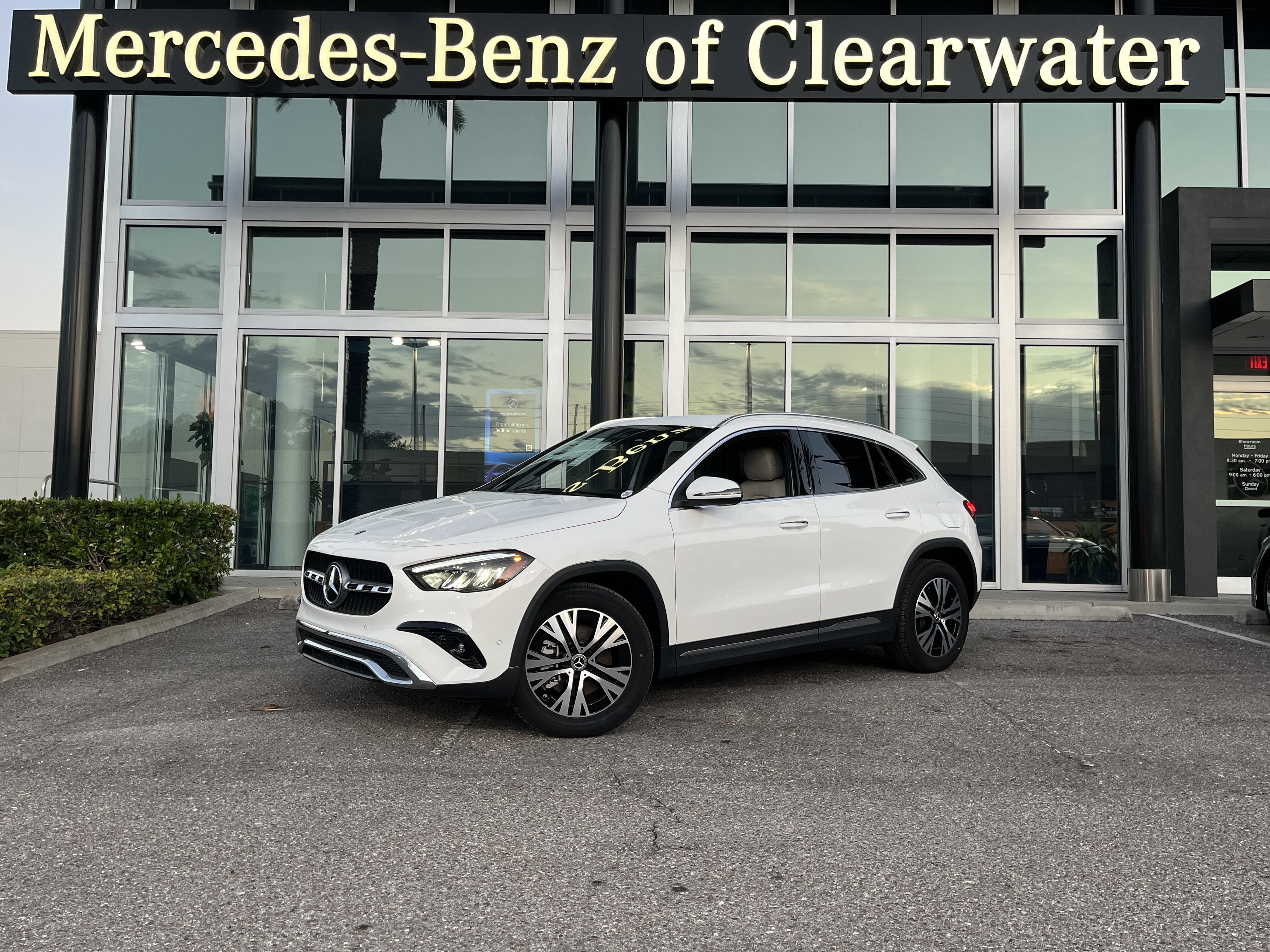 New 2026 Polar White Mercedes-Benz GLA 250 image 30