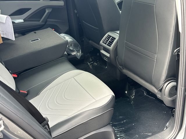 New 2026 Gray Volkswagen 2.0T SE image 15