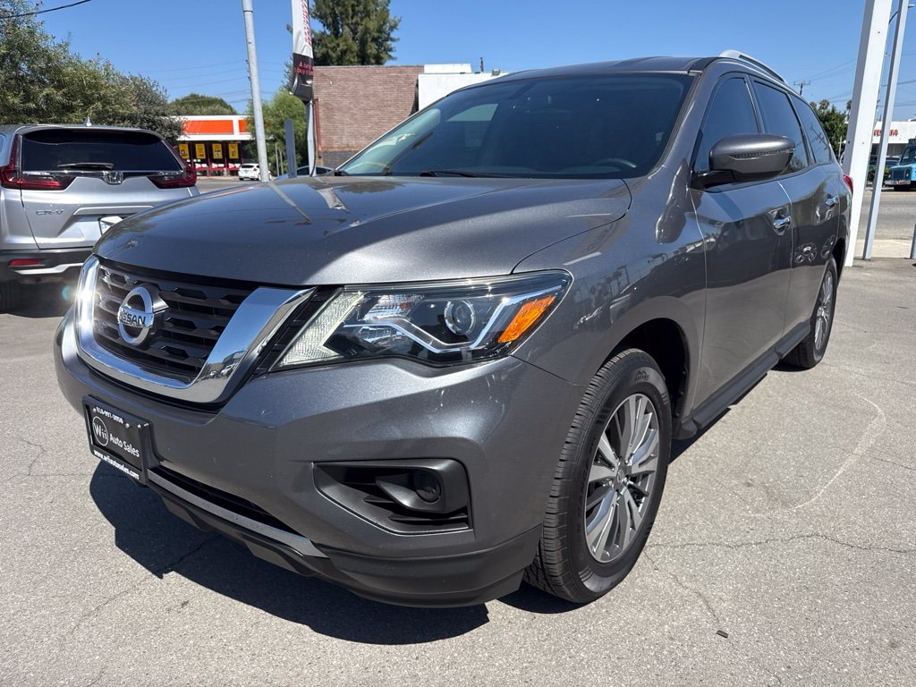 Used 2020 Gray Nissan S image 2