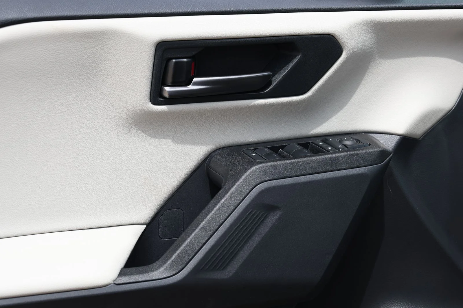 New 2026 White Toyota XLE Premium image 26