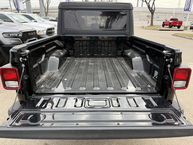 Used 2023 Black Jeep Sport S image 26