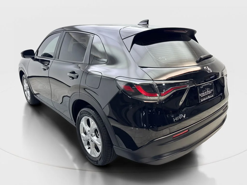 Used 2025 Black Honda LX image 9