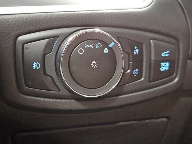 Used 2023 White Ford SEL image 31