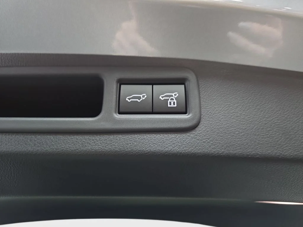 New 2026 Iridium Lexus PREMIUM image 13