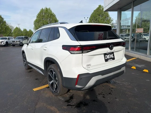 New 2026 Pure White Volkswagen 2.0T SE image 4