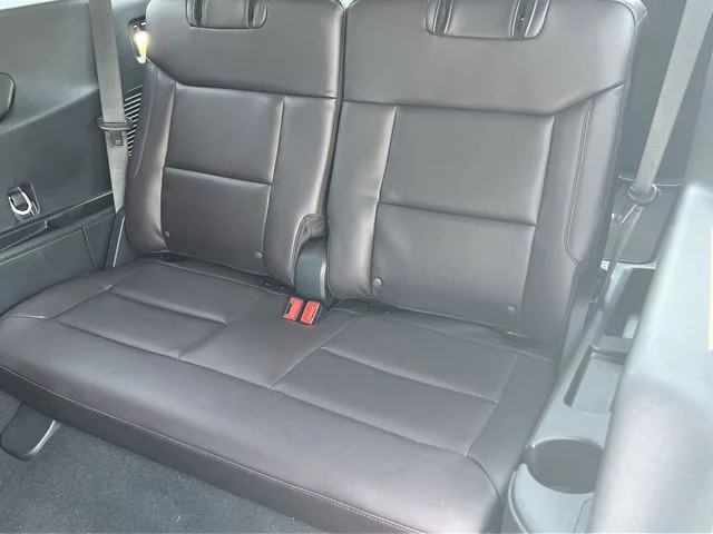 Used 2025 White Ford Platinum image 35