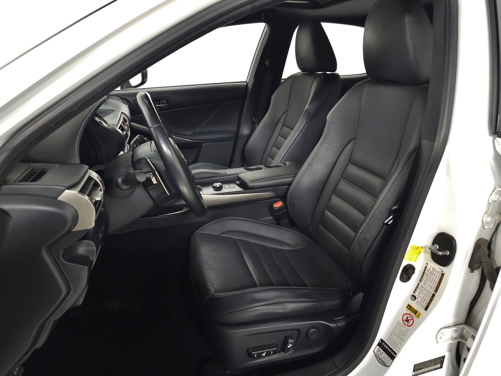 Used 2015 White Lexus F SPORT image 12