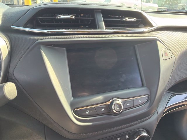 Used 2023 Gray Chevrolet LS image 9