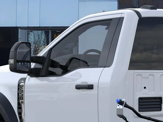 New 2026 Oxford White Ford XL image 20