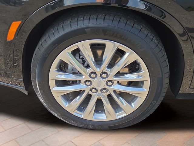 Used 2024 Black Metallic Cadillac Premium Luxury image 31