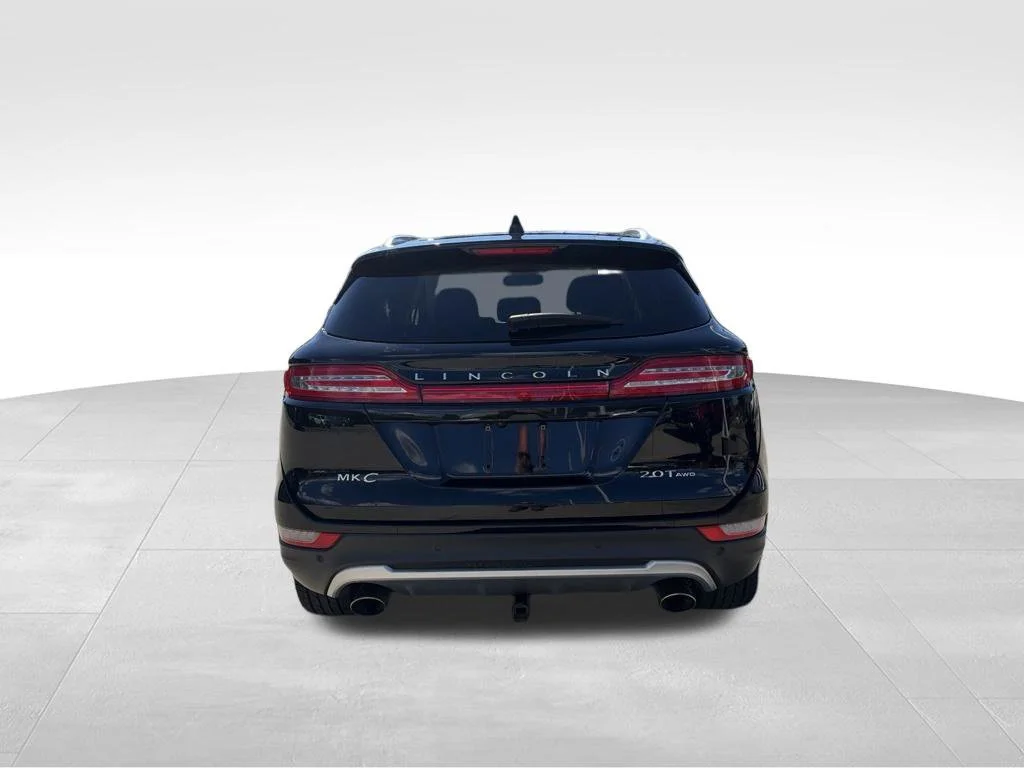Used 2017 Black Lincoln Reserve image 8