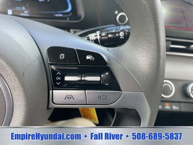 Used 2024 Red Hyundai SE image 29