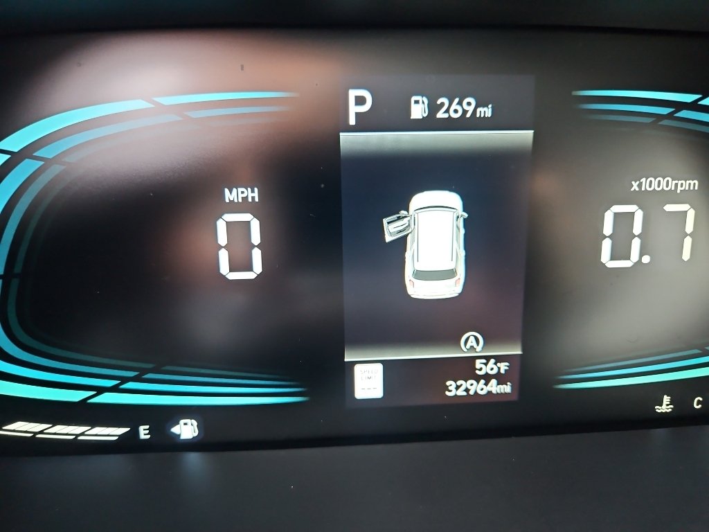 Used 2025 Abyss Black Pearl Hyundai SEL image 27