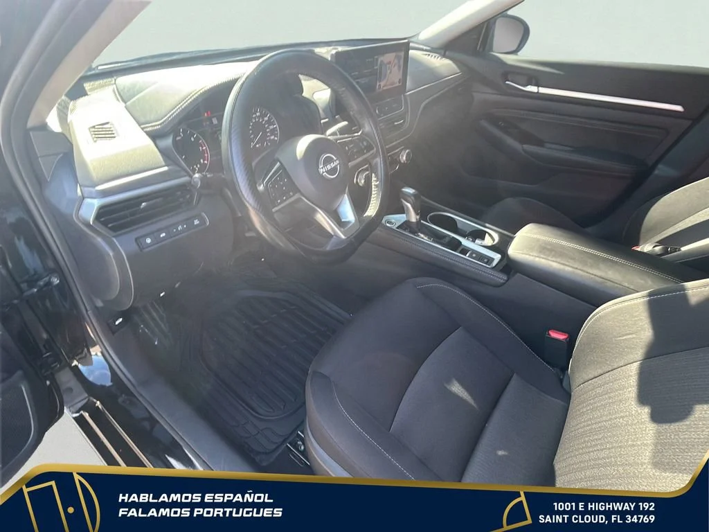 Used 2023 Black Nissan SV Intelligent AWD image 13