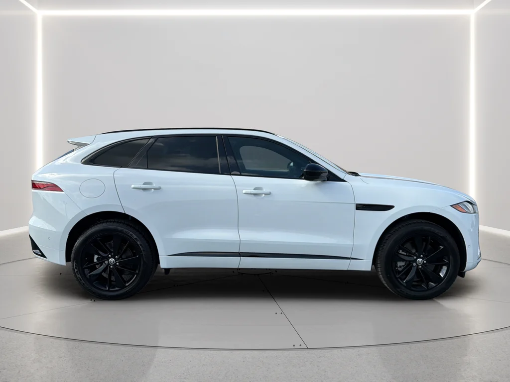 New 2026 Fuji White Jaguar P400 R-Dynamic S image 17