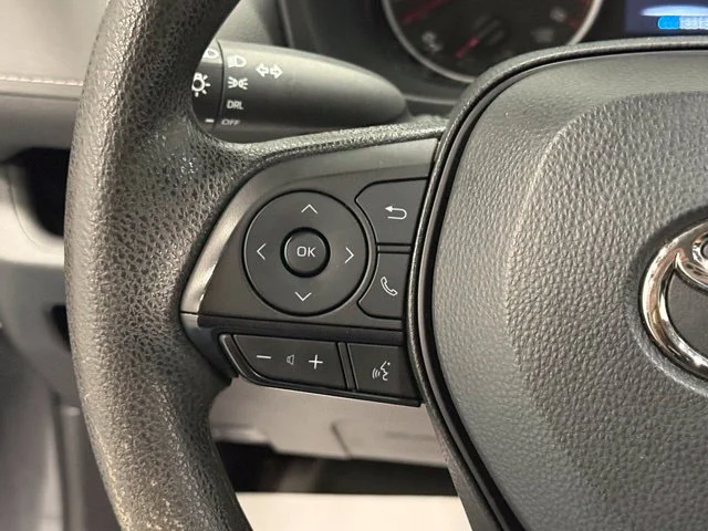 Used 2022 Gray Toyota LE image 13
