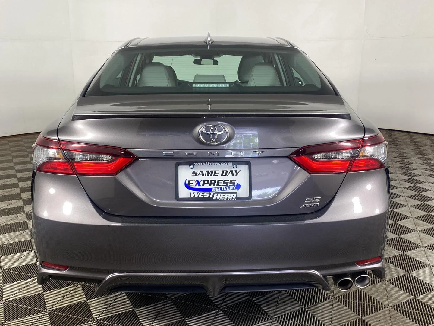 Used 2023 Predawn Gray Mica Toyota SE image 6
