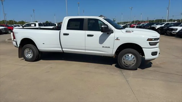 New 2026 Bright White Clear-Coat Exterior Paint RAM Big Horn image 9