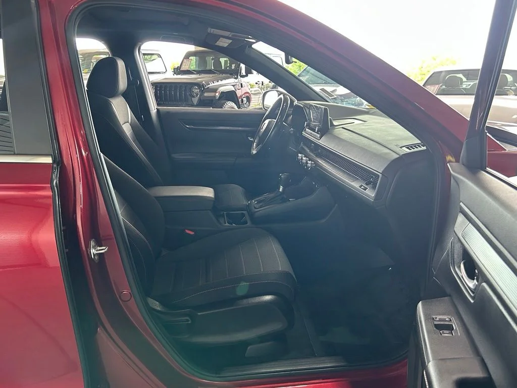 Used 2025 Radiant Red Metallic Honda Sport image 37