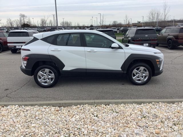 2026 Hyundai Kona SE - Photo 37